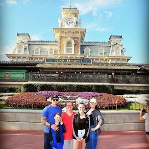 Meet your Posher, Lisa